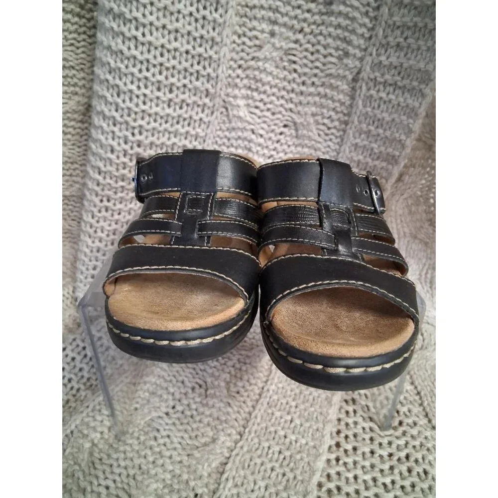 Clarks Collection Black Leather Adjustable Womens Slip-On Sandals Size 8M